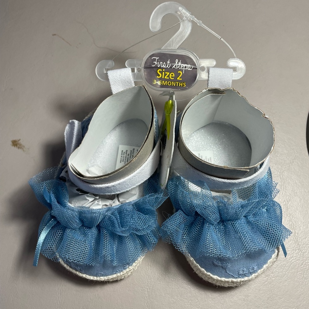 Baby shoes